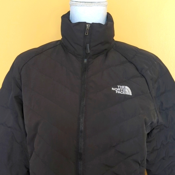 The North Face 550 Flare Goose Down Black Zip Jacket Size SP - Picture 4 of 16